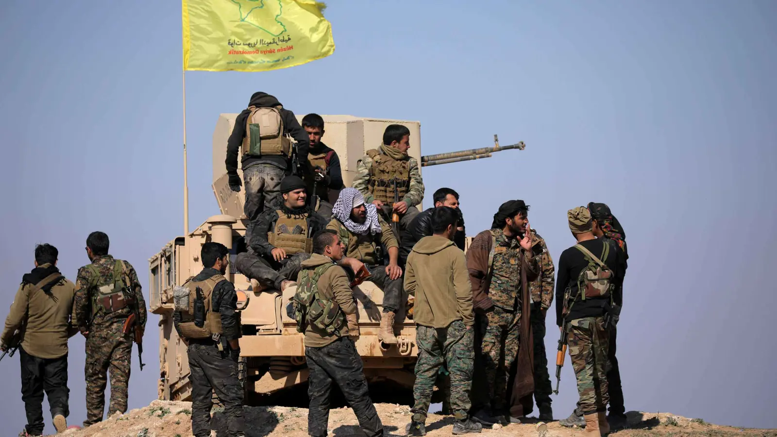 "قسد": وصول تعزيزات تركية "كبيرة" لبدء هجومها على "كوباني"