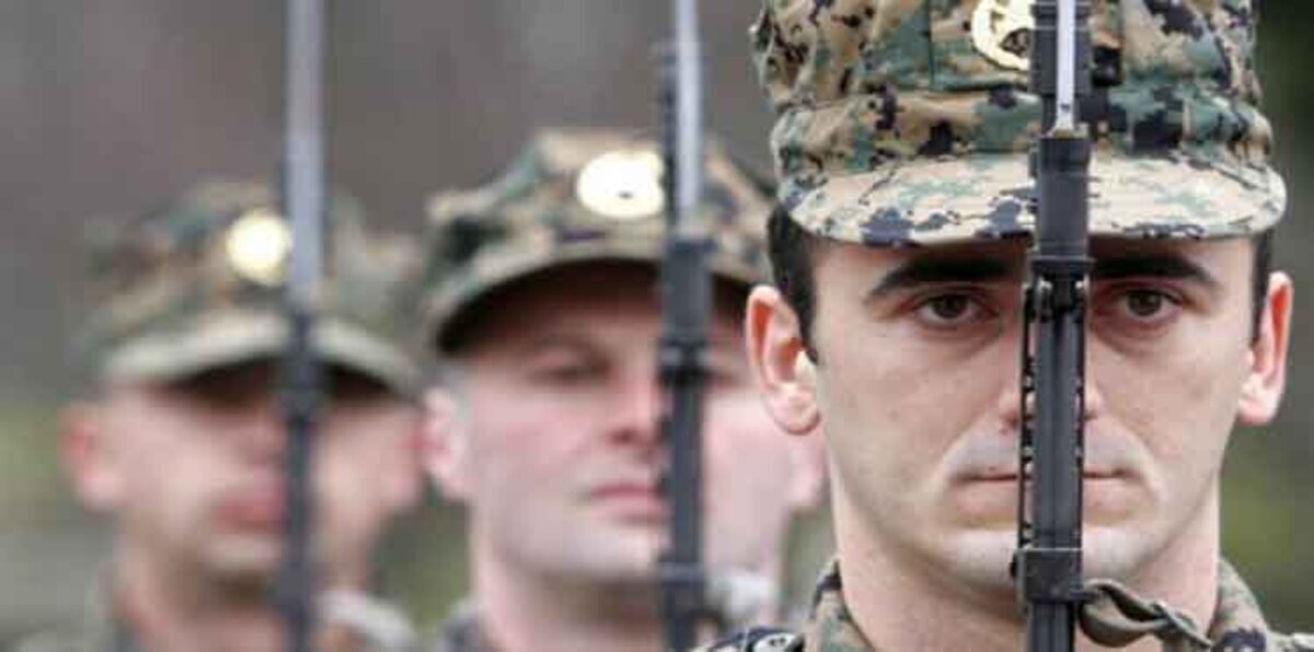 انتحار مسلح بعد قتله جنديين في البوسنة