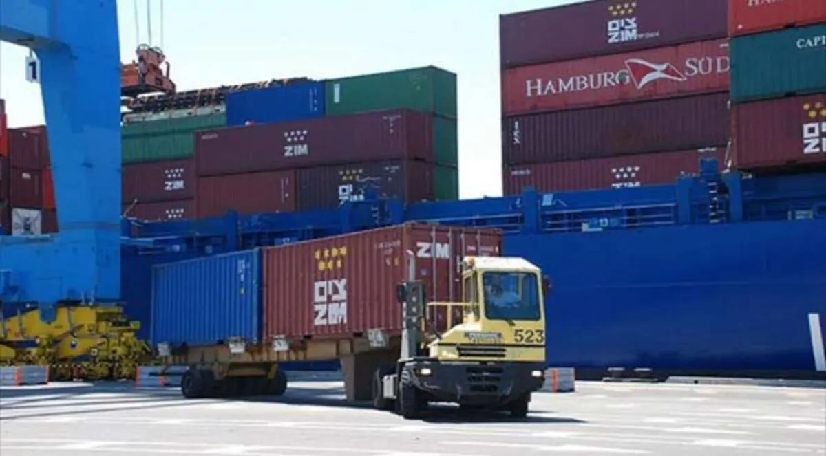 الصادرات المصرية غير البترولية تفوق الـ20 مليار دولار