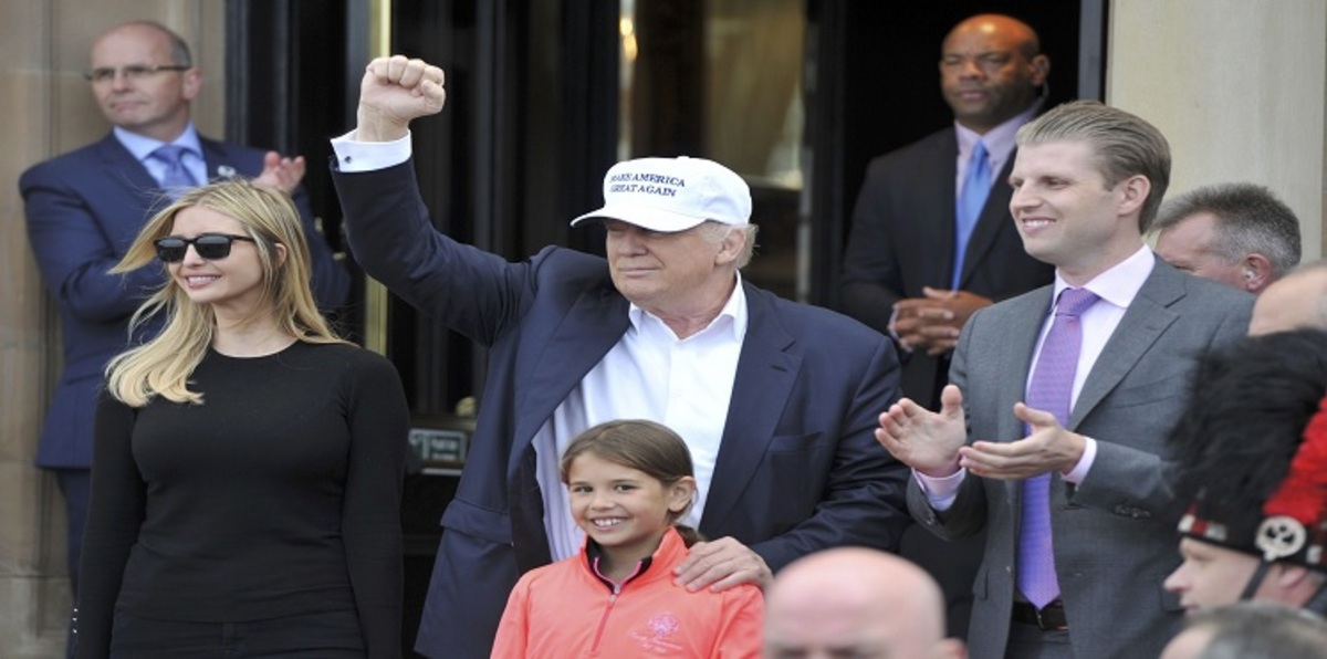 ترامب يُطلق صيحة الانتصار بعد الاستفتاء البريطاني: رائع!