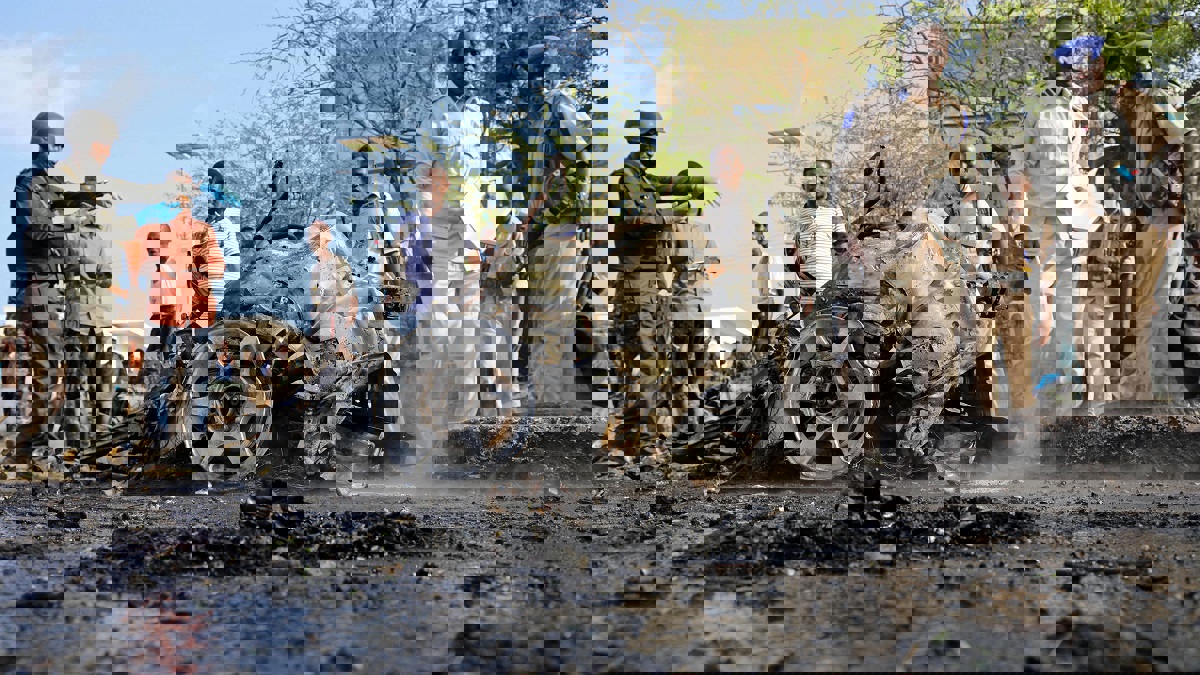 انفجار سيارة قرب مقر وزارة الداخلية وسط مقديشو