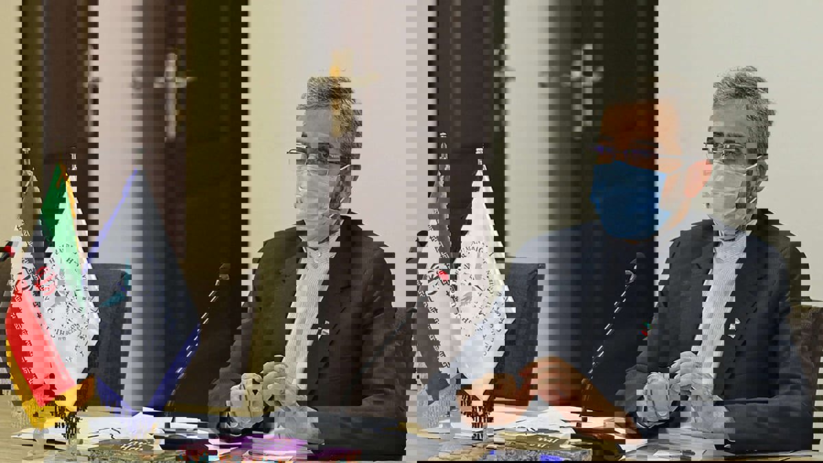 المفاوض النووي الإيراني يقول إنه سيلتقي نظراءه الأوروبيين خلال أيام