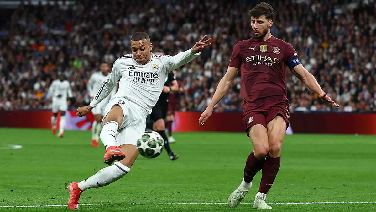 مبابي في مباراة ريال مدريد ومانشستر سيتي