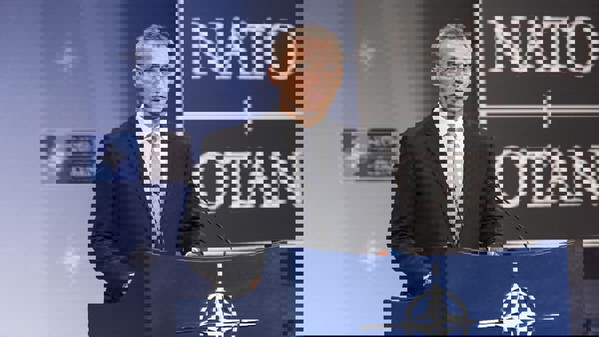 ستولتنبرغ: روسيا تسعى إلى التحكم ببحر آزوف عبر جسر مضيق كيرتش‎