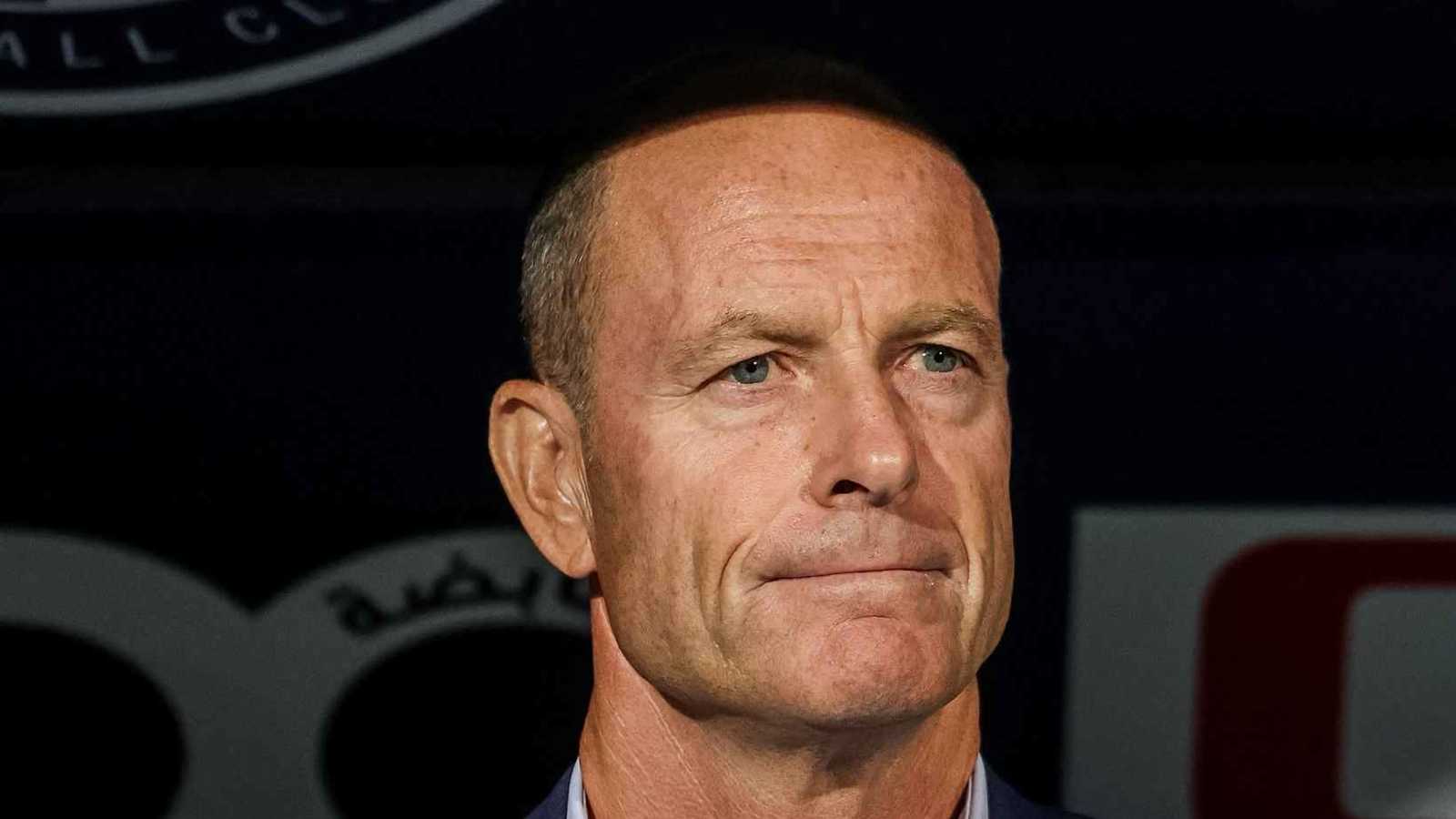 بعد ثلاثية بيراميدز.. رد حاسم من توروب حول مغادرة الأهلي المصري 