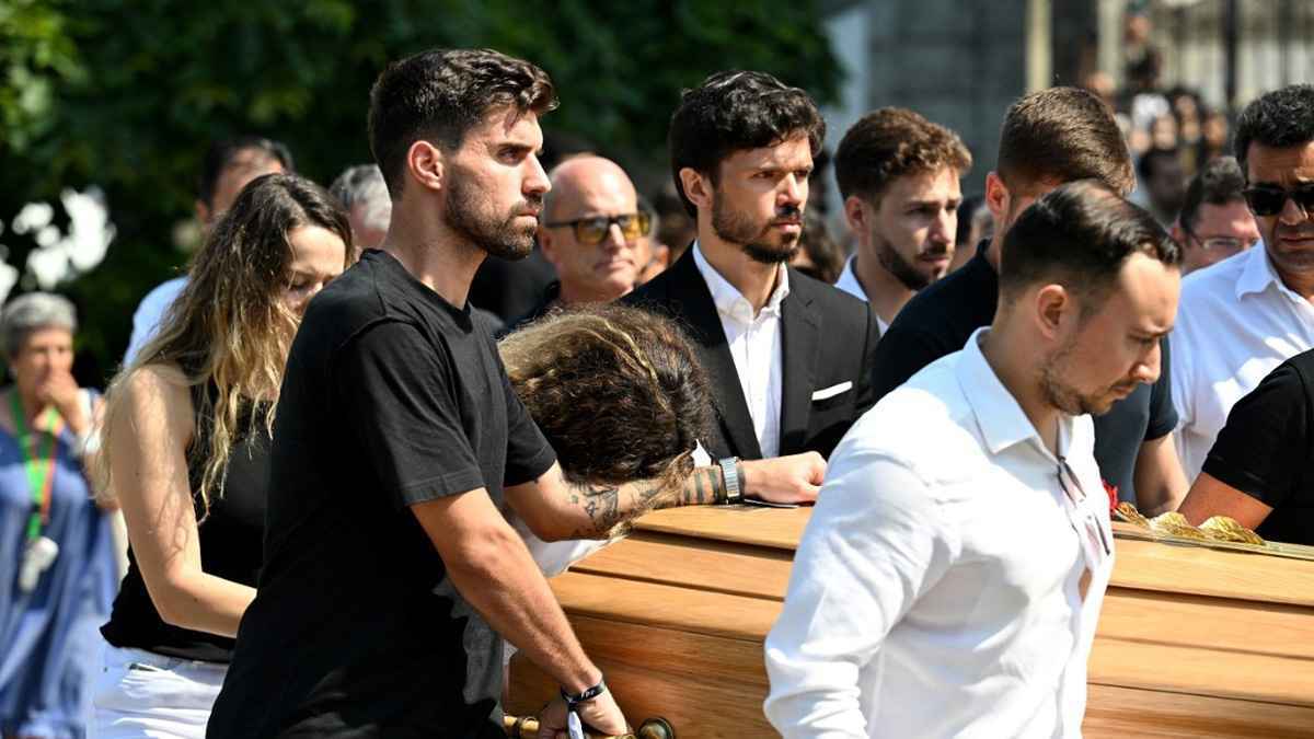 كيف ساعد الهلال نيفيز وكانسيلو لحضور جنازة جوتا؟