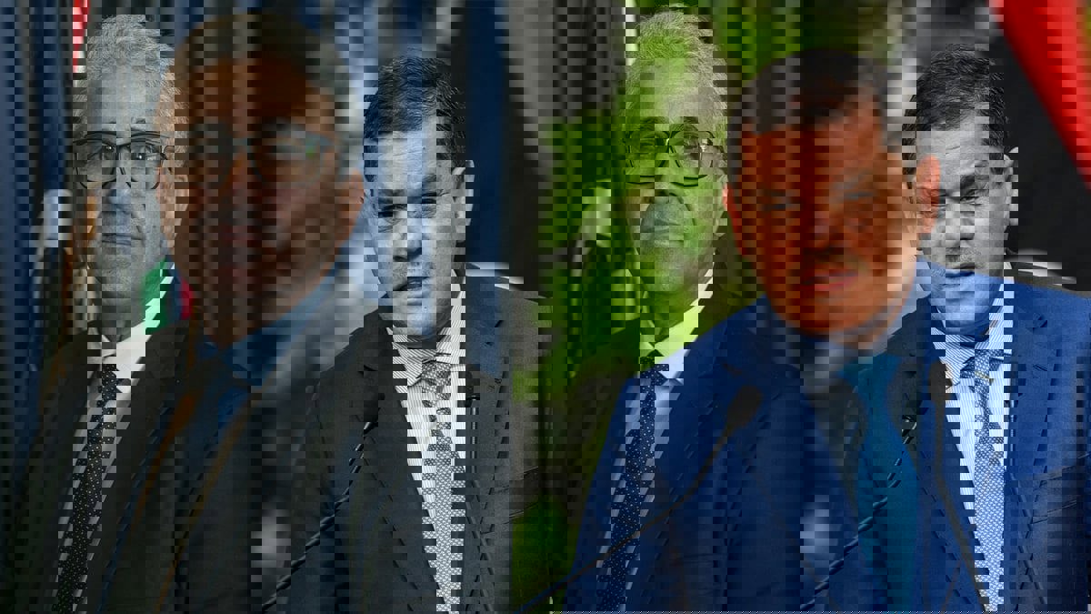 ليبيا.. هل ينجح الغرب في إبعاد النفط و"المركزي" عن صراع الدبيبة وباشاغا؟