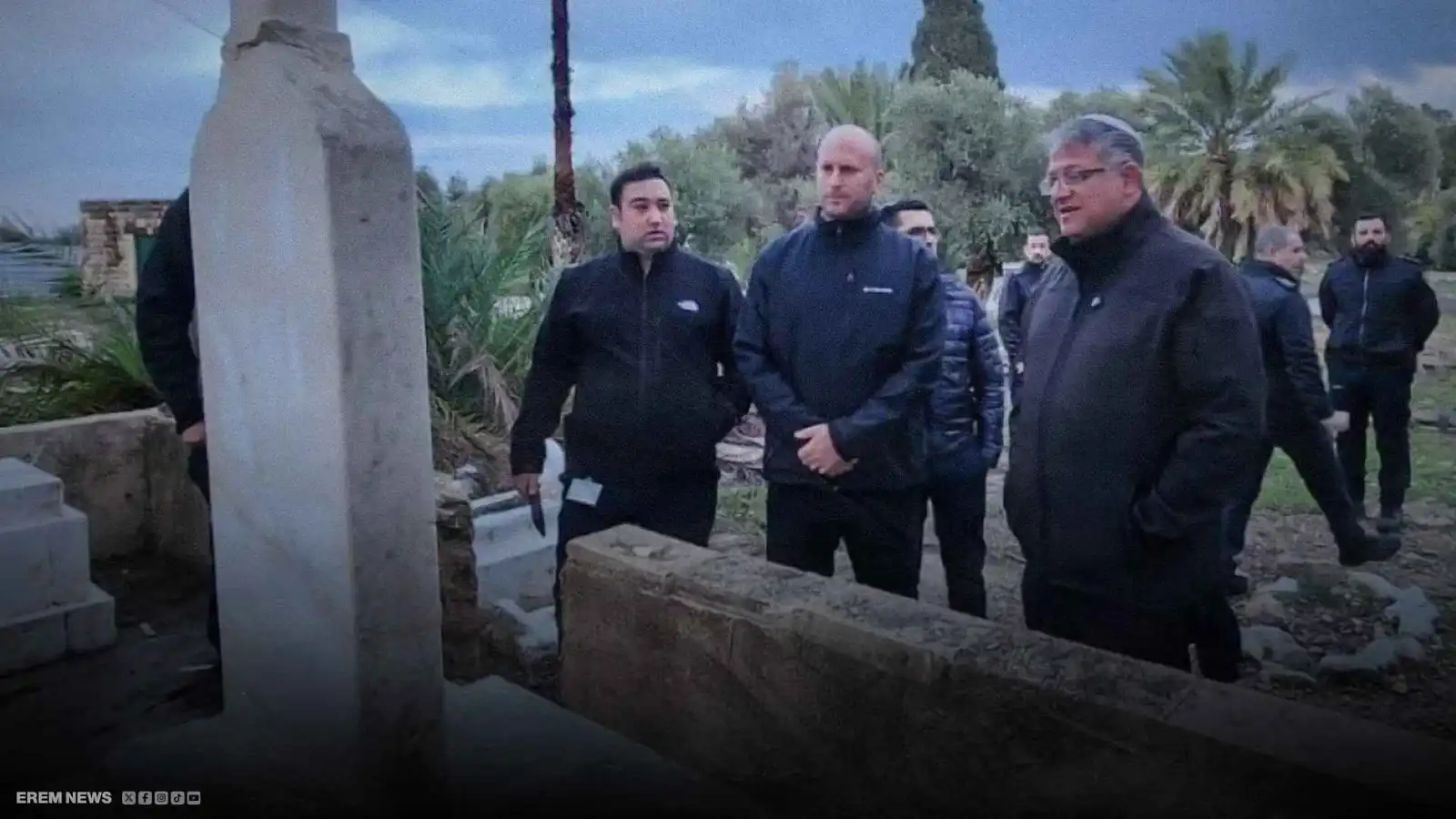 بدء إسرائيل بهدم ضريح "عز الدين القسام" يفجر غضب "حماس"