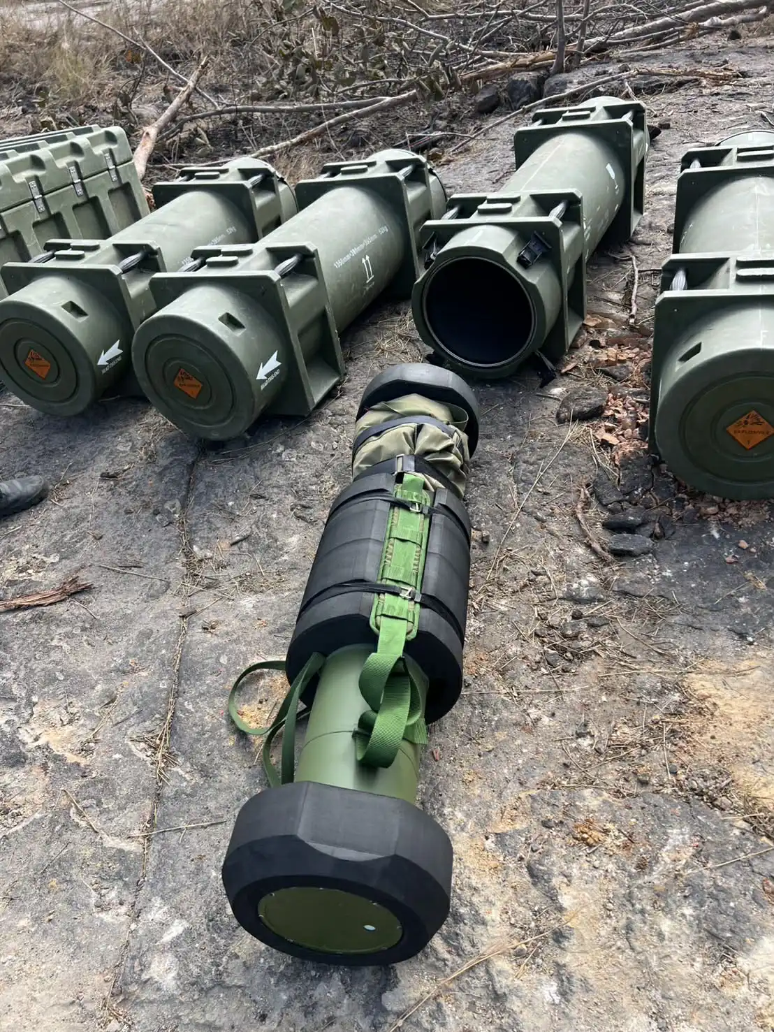 استحواذ الجيش التايلاندي على صواريخ صينية من كمبوديا