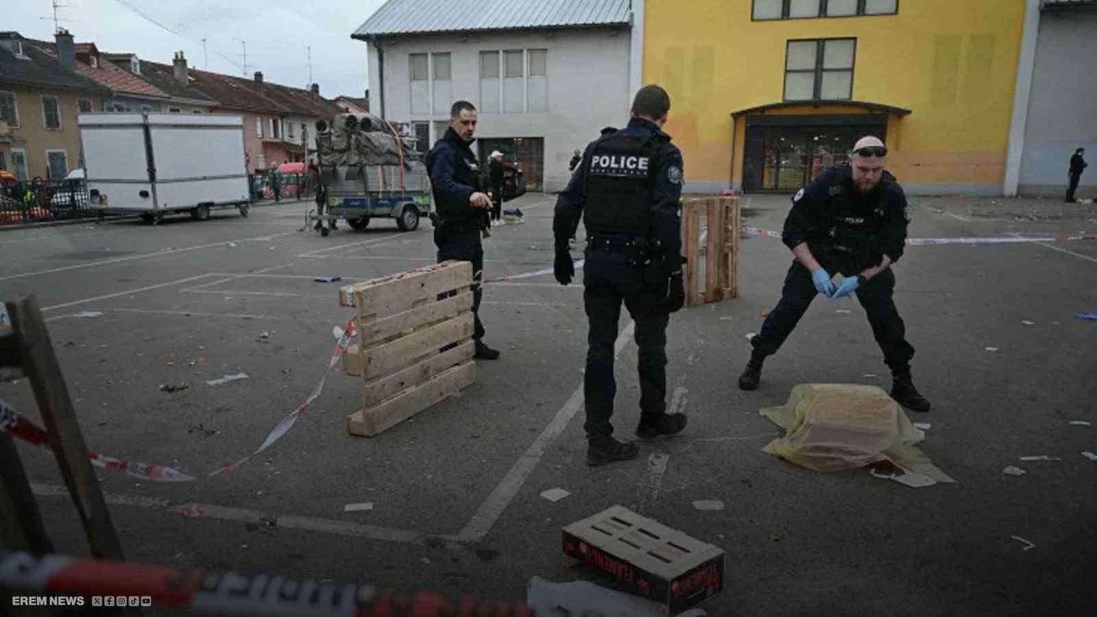 حادث طعن يروع فرنسا