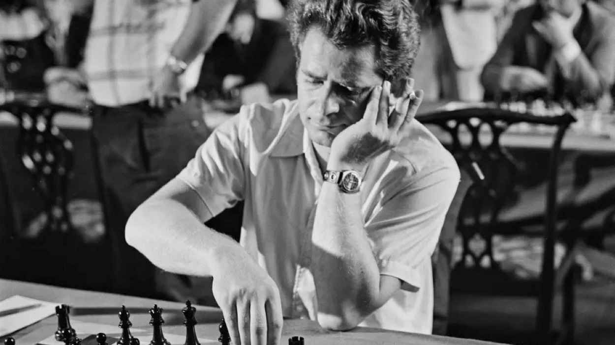 "أسطورة الشطرنج الروسي".. وفاة بوريس سباسكي عن 88 عاماً