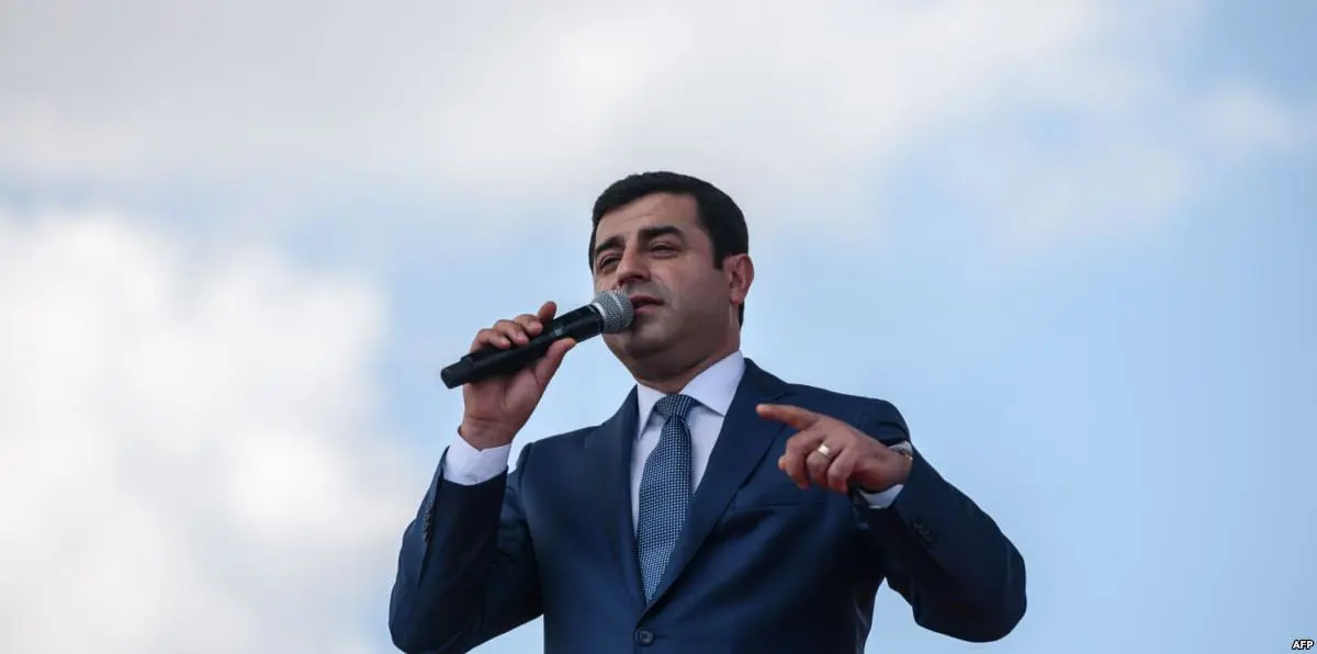 زعيم حزب الشعوب الديمقراطي السجين ينتقد الانتخابات التركية "غير المنصفة"