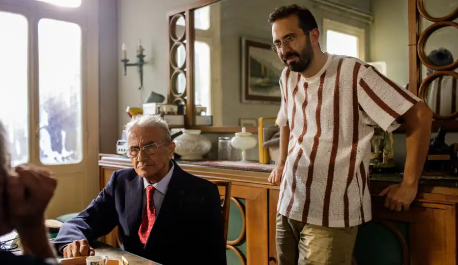 مشهد من فيلم "آخر واحد"