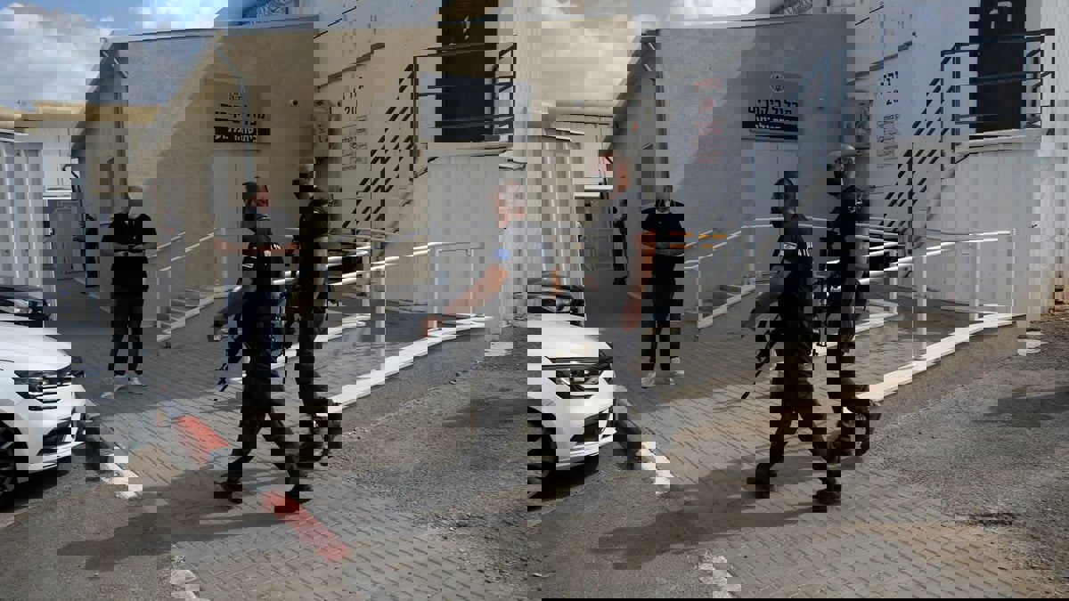 الاحتلال الإسرائيلي يعيد اعتقال زكريا زبيدي ومحمد العارضة بعد فرارهما من سجن جلبوع