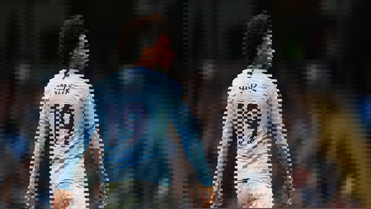 غوارديولا يفتح الباب أمام ليروي ساني للرحيل عن مانشستر سيتي