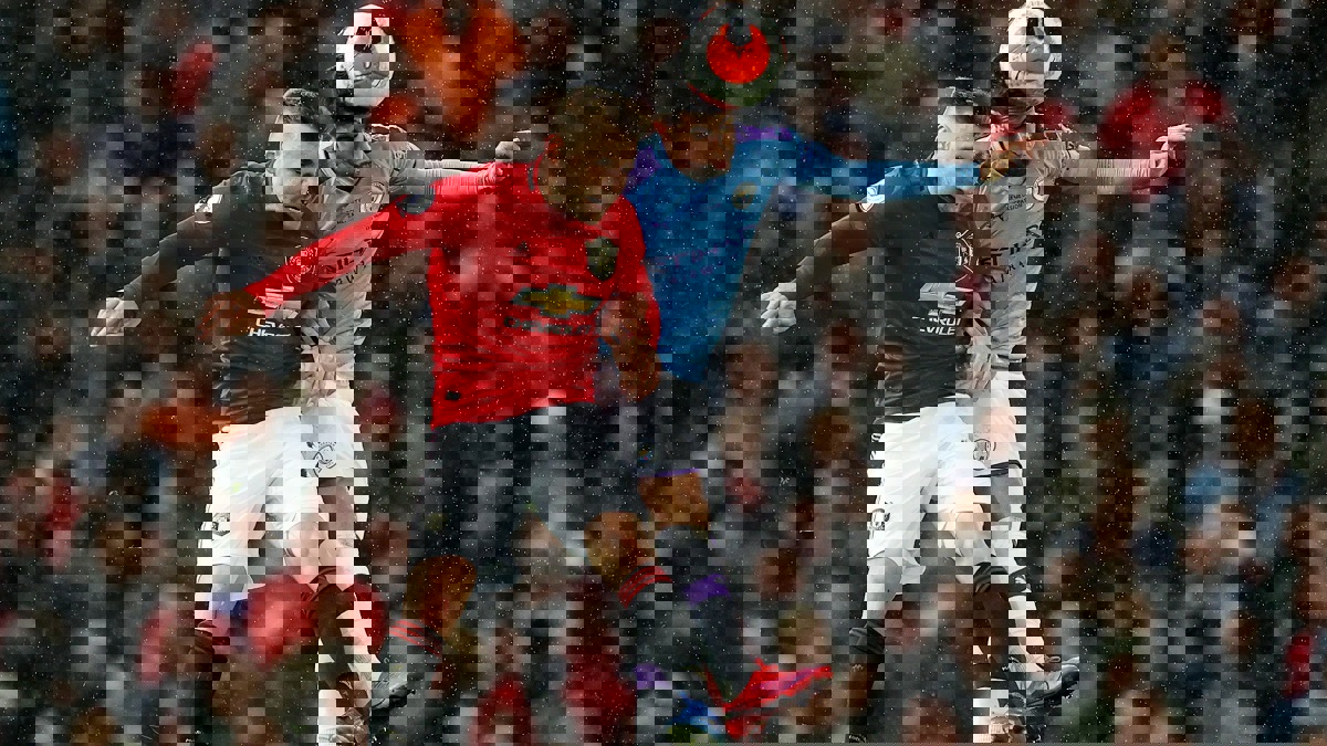 الحكومة البريطانية تعطي الضوء الأخضر لعودة الدوري الإنجليزي في هذا الموعد