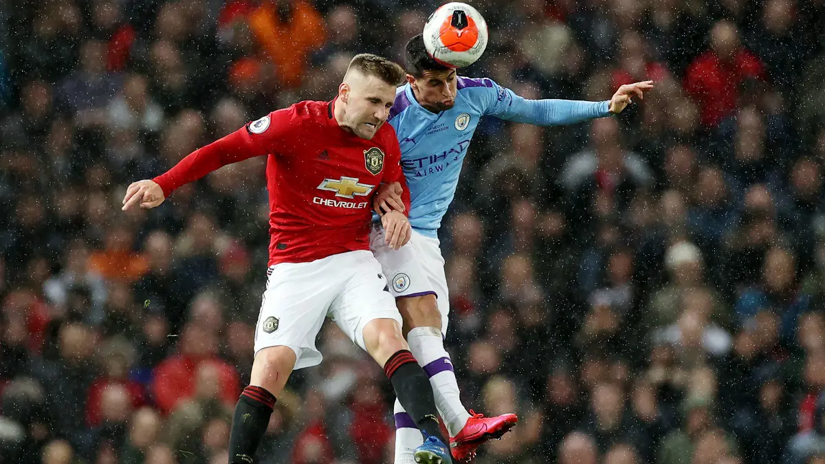 الحكومة البريطانية تعطي الضوء الأخضر لعودة الدوري الإنجليزي في هذا الموعد