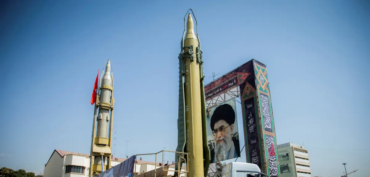 فيديو إيراني يهدد السعودية والإمارات بقصف صاروخي