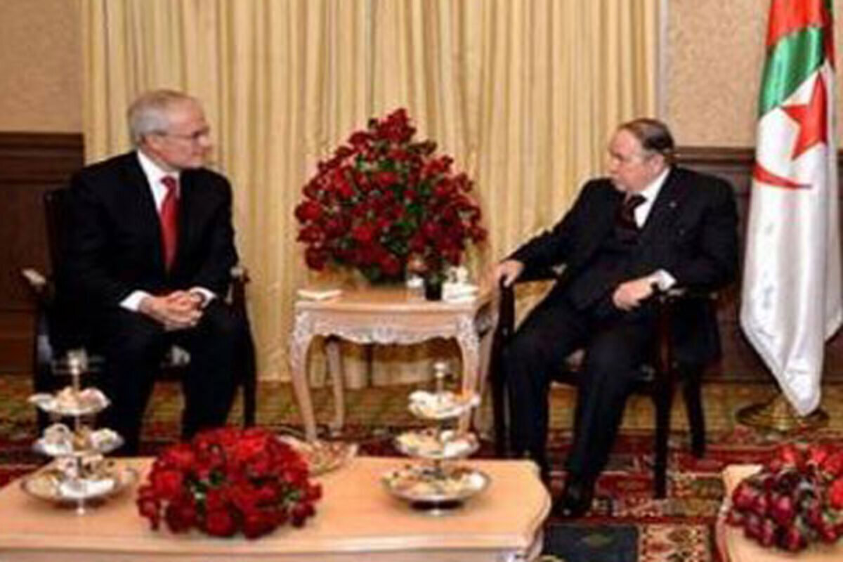 السفير الفرنسي يبحث مع بوتفليقة مكافحة الإرهاب