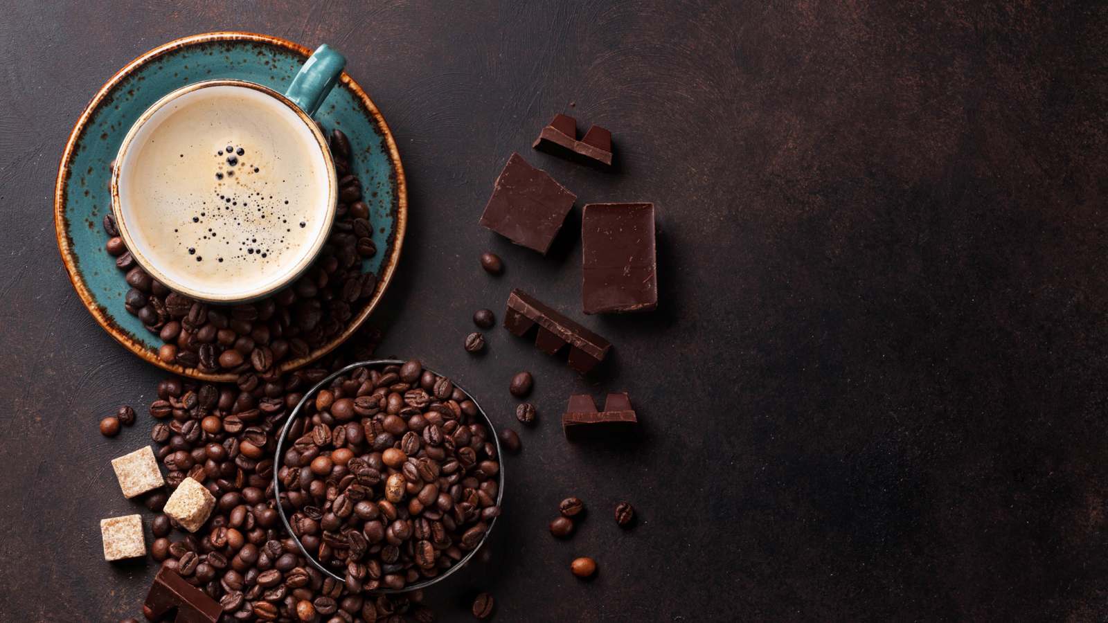 هكذا تعزز القهوة والشوكولاتة المزاج وتقويان المناعة