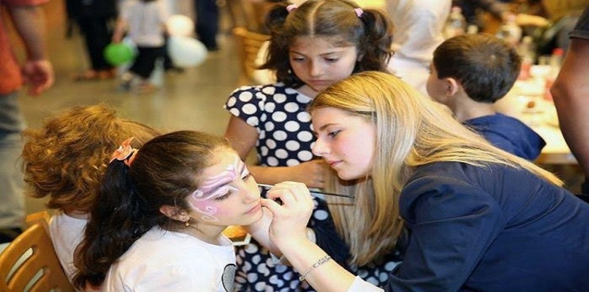 بالصور.. لوكسمبورغ تحتفل مع اللاجئين بعيد الفطر