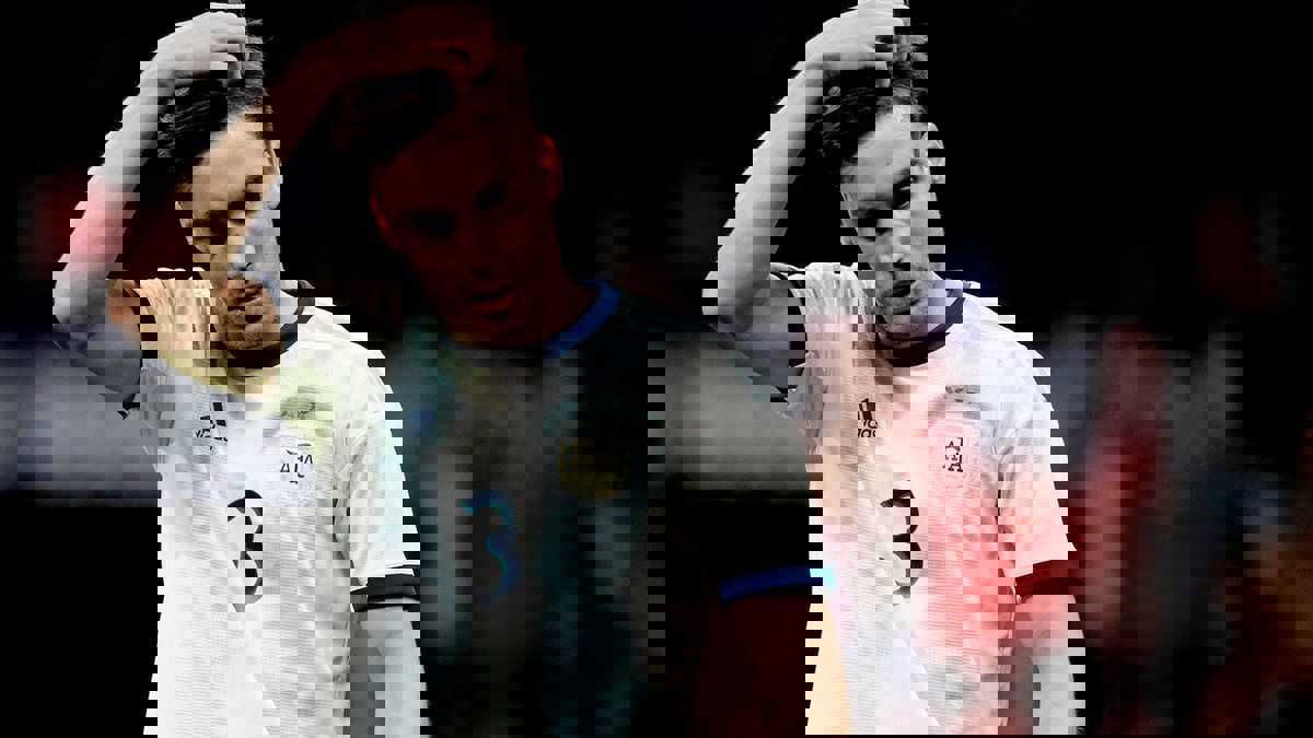 سبب رفض لاعب أياكس الانتقال إلى نادي برشلونة