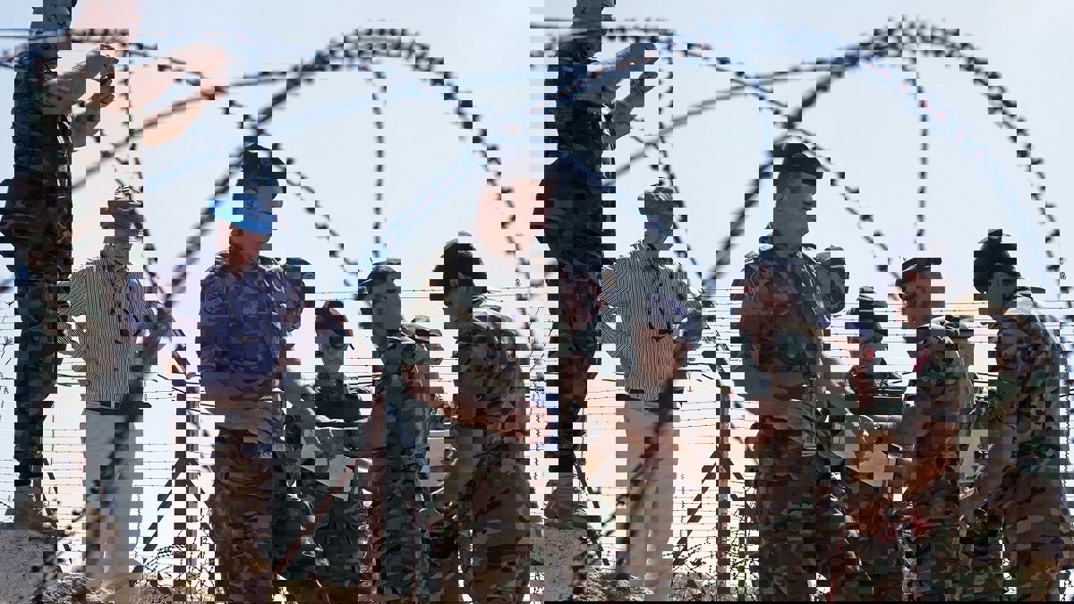 الجيش اللبناني: سقوط شظايا قذائف على كتيبة أممية دون إصابات