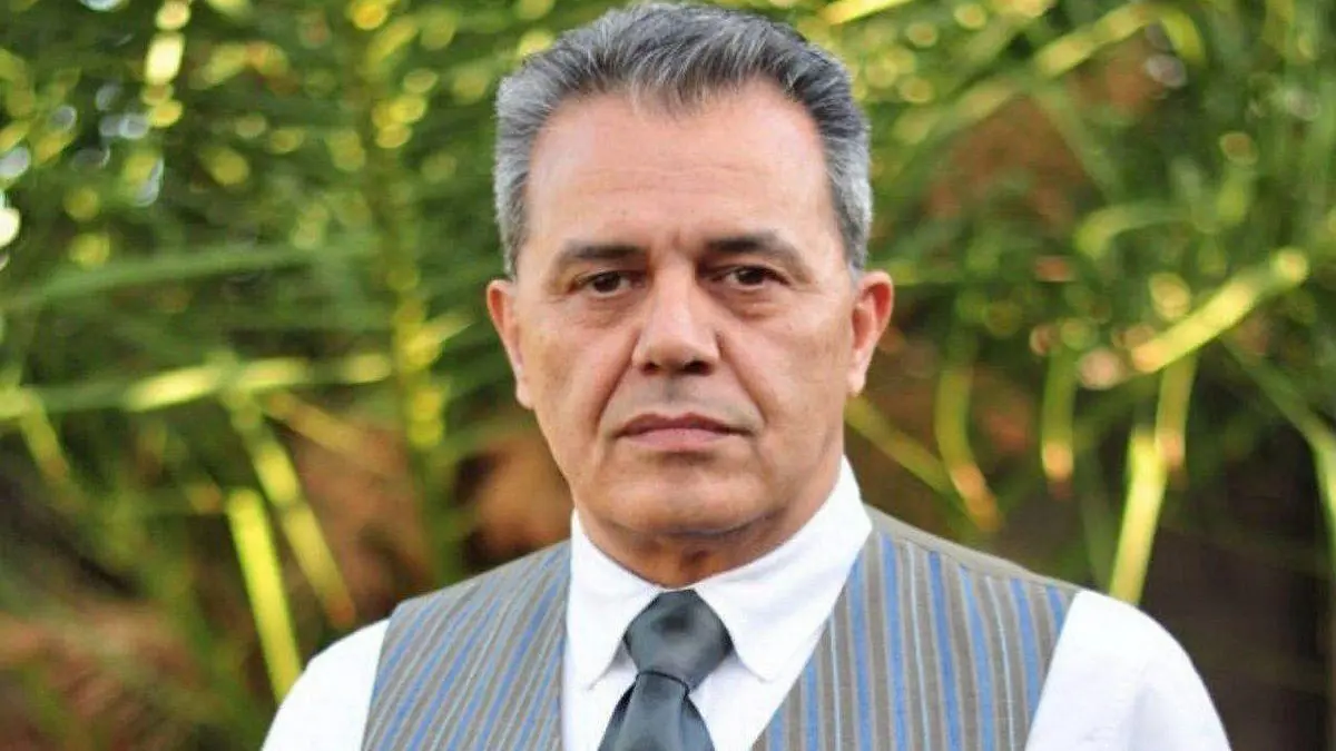 إيران.. كيف وقع زعيم حركة معارضة في قبضة الاستخبارات؟