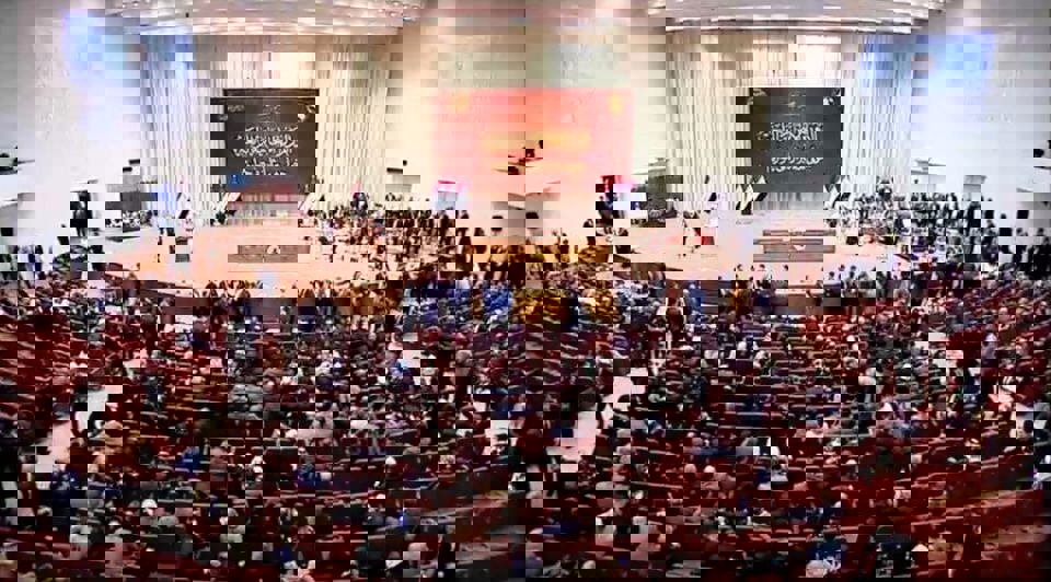 ضغوط بغداد على إقليم كردستان تنذر بأزمة جديدة في العراق  