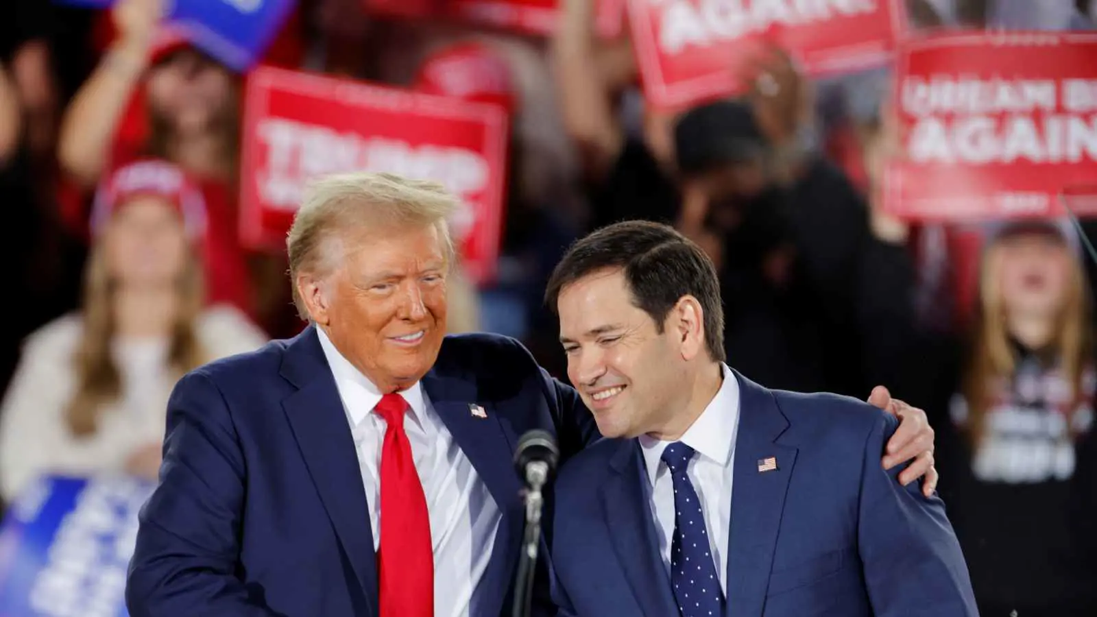 يتولى 4 مناصب حكومية بارزة.. روبيو "وزير كل شيء" في إدارة ترامب