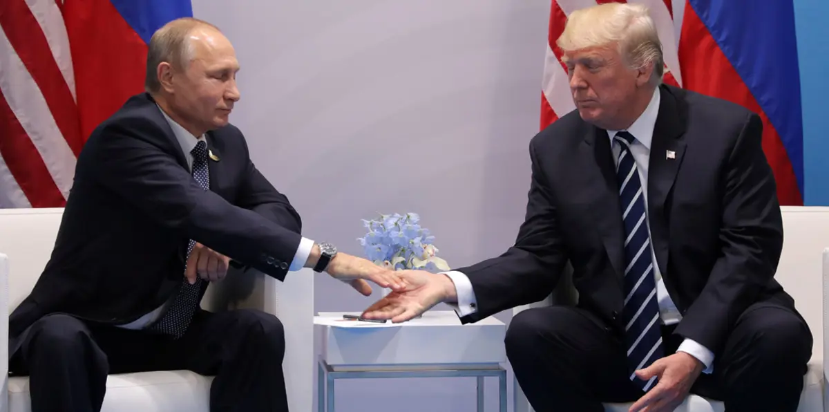 بالصور والفيديو.. أول مصافحة بين ترامب وبوتين بقمة الـ20 في ألمانيا