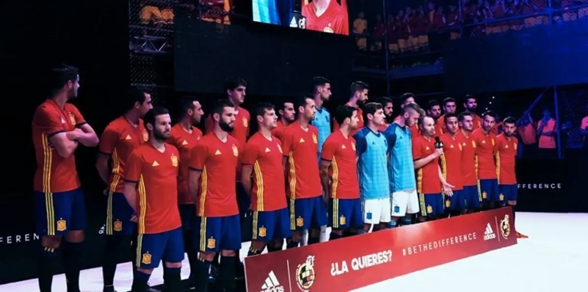 إيسكو يغادر معسكر المنتخب الإسباني للإصابة