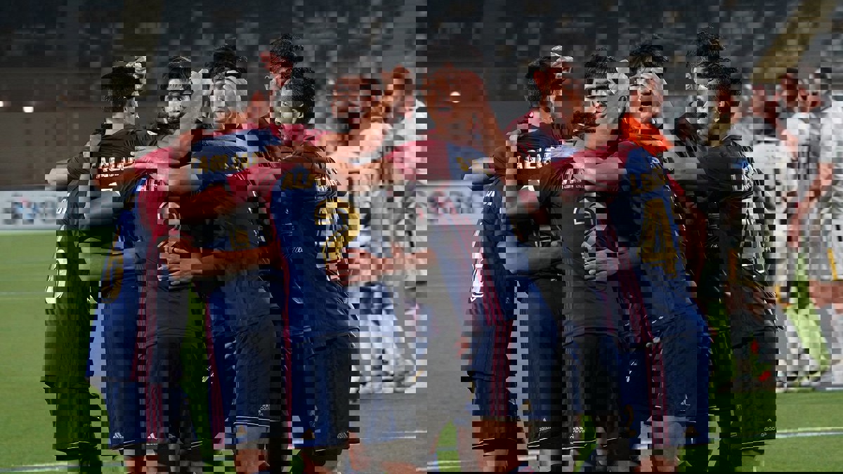 القنوات الناقلة لمباراة الوحدة وشباب الأهلي دبي اليوم في نهائي كأس الخليج العربي الإماراتي