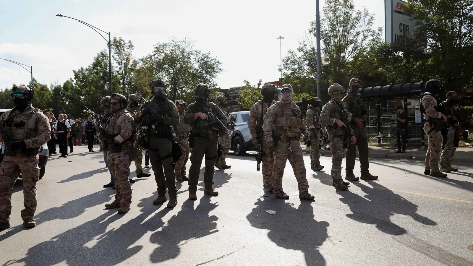 "مناطق حرب".. ترامب يصنف مدن الديمقراطيين لتبرير نشر "الحرس الوطني"