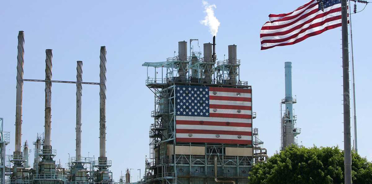 أسعار النفط تهبط وسط إنتاج أمريكي قياسي وزيادة المخزونات