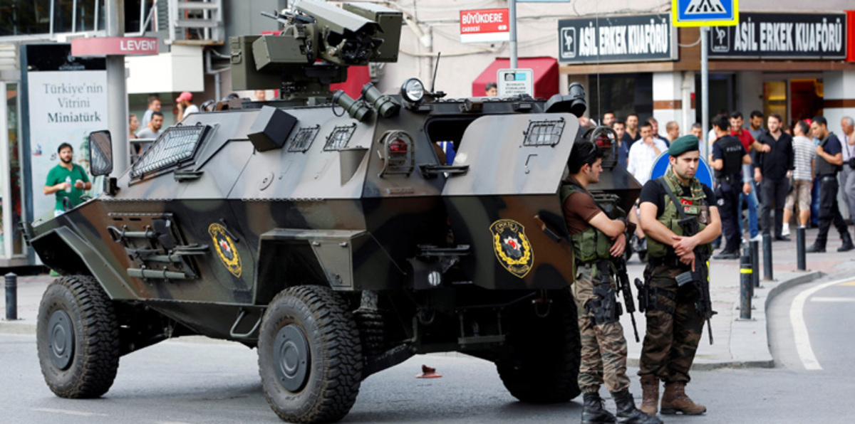 تركيا تنفي ما تردد عن تحركات عسكرية في اسطنبول وأنقرة