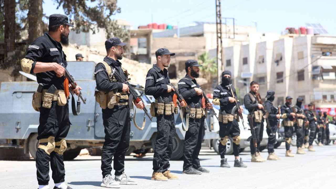 تنفيذا للاتفاق مع دمشق.. محافظ السويداء يعلن تفعيل الوحدات الشرطية