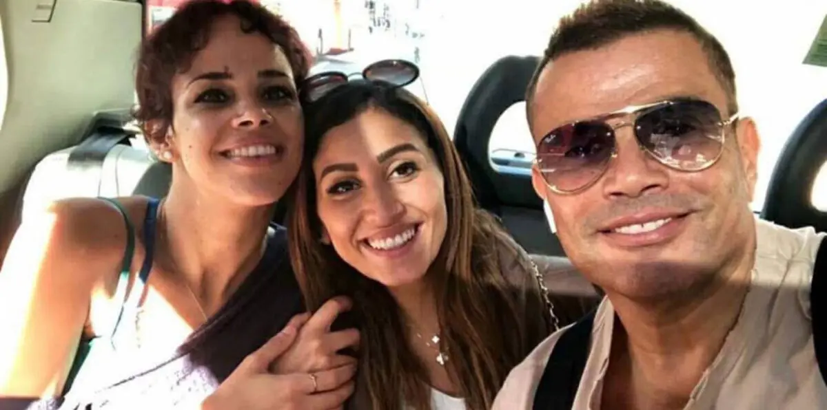عمرو دياب ودينا الشربيني.. من الخفاء في مصر إلى العلن في روسيا (صور)