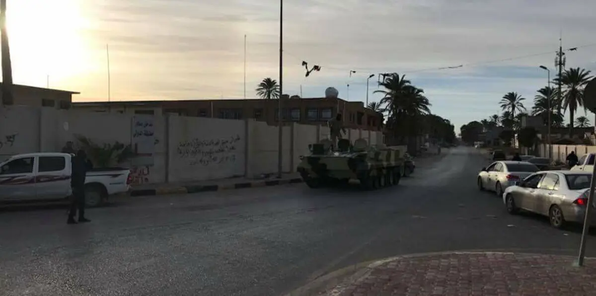 الحكومة الليبية المؤقتة: الهجوم على مطار"معيتيقة" محاولة لتهريب سجناء