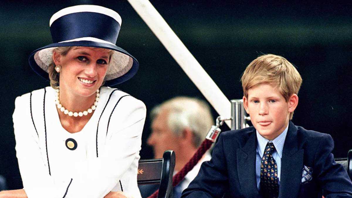 هاري يستعيد تفاصيل مؤلمة في جنازة والدته الأميرة ديانا