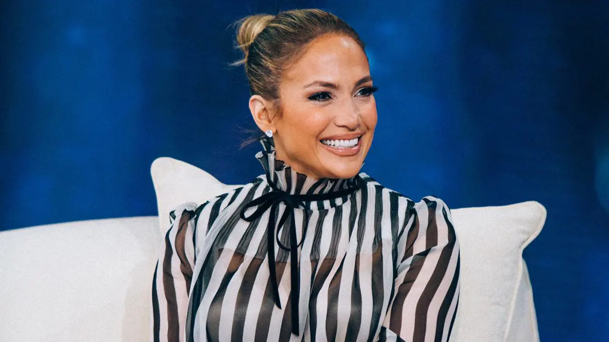 أول تعليق لجينيفر لوبيز عن حفلها في مصر بعد دعوات لمقاطعته (فيديو)