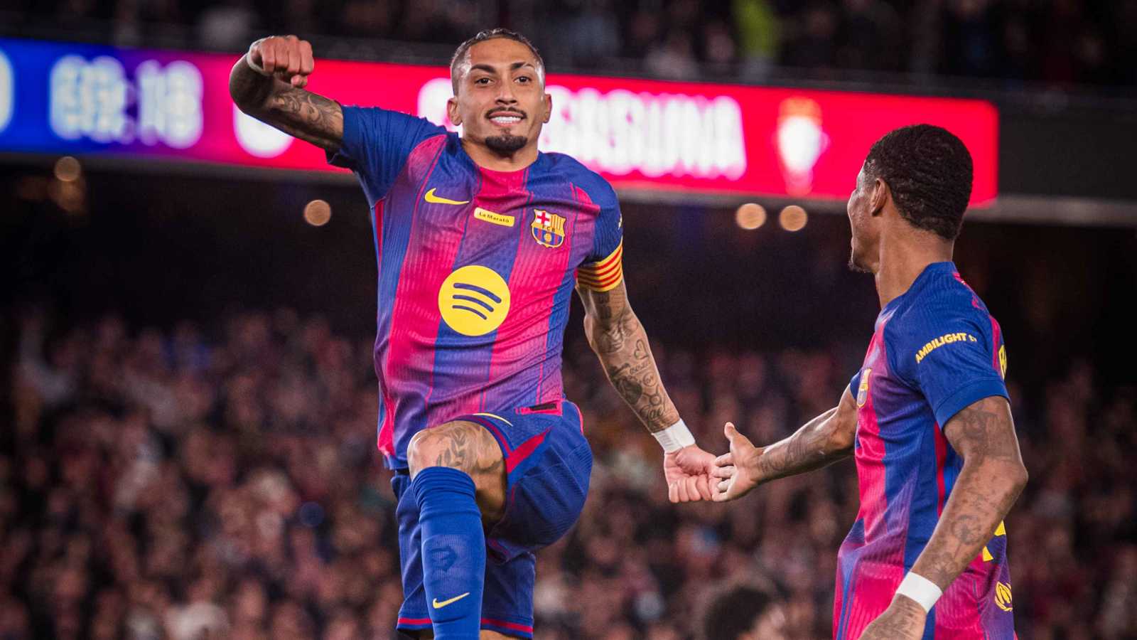 برشلونة يتخطى أوساسونا ويوسّع الفارق عن ريال مدريد بالدوري الإسباني (فيديو)