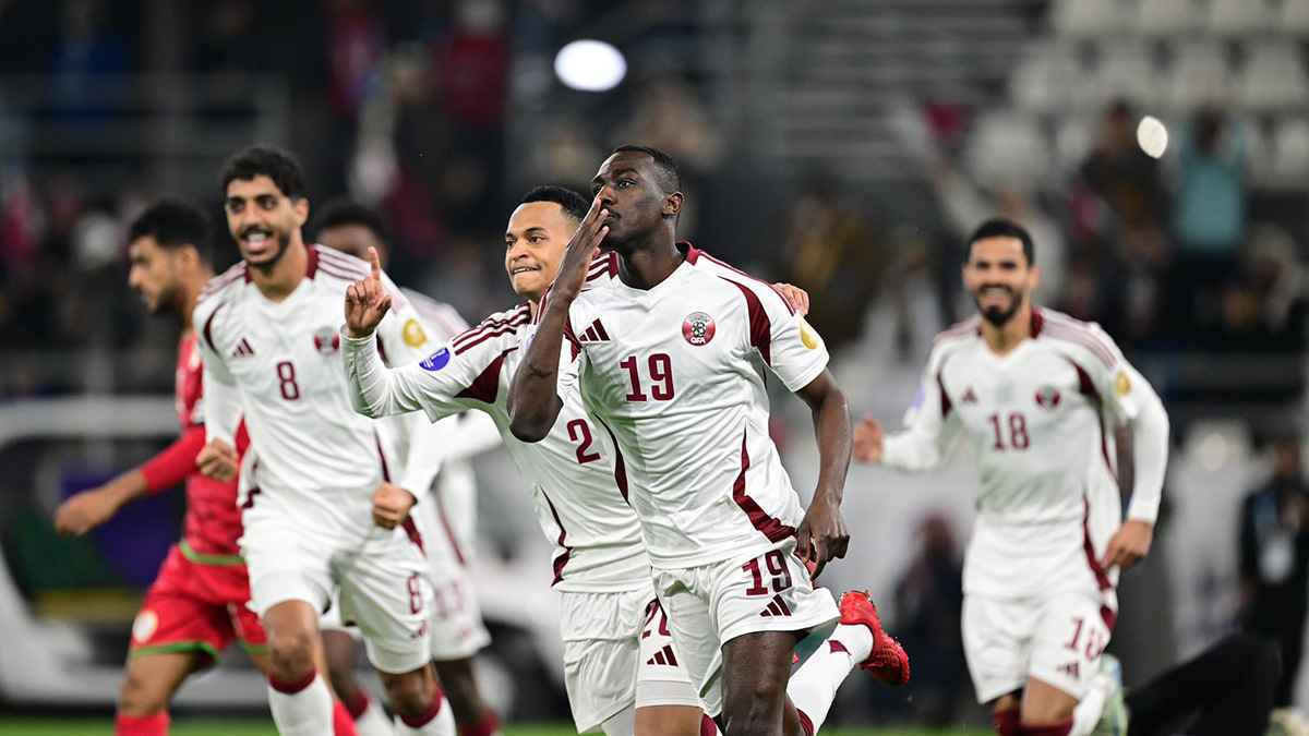 أسباب خسارة منتخب قطر أمام عمان