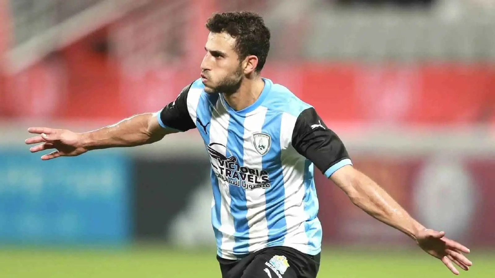 حمدي فتحي لاعب وسط الوكرة القطري