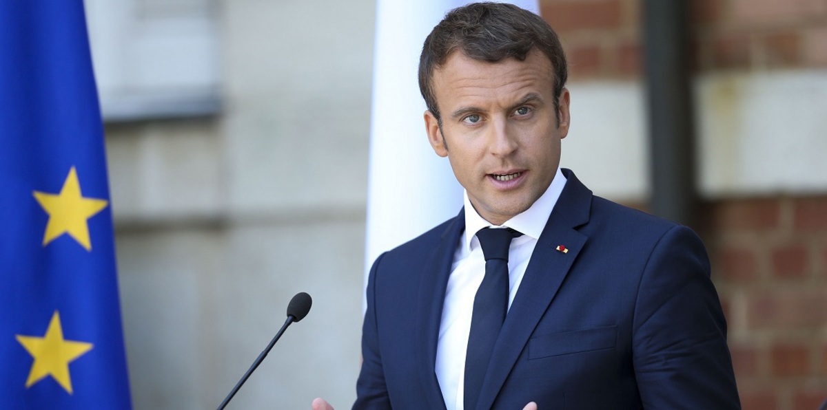 فرنسا.. ماكياج الرئيس ماكرون يكلف 26 ألف يورو (فيديو غرافيك)