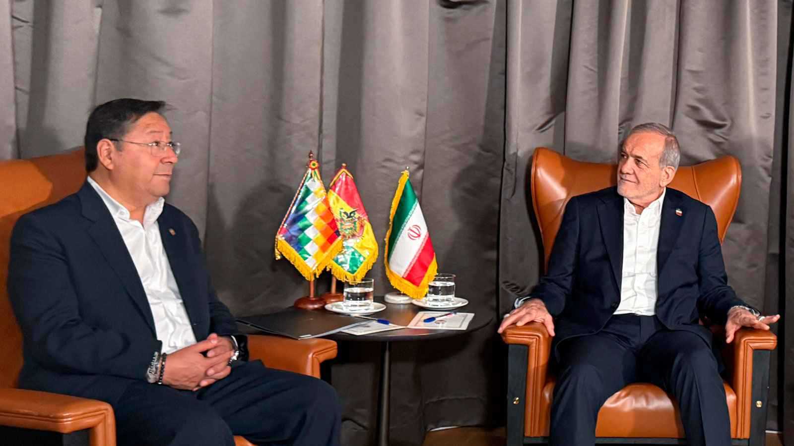 بزشكيان: جاهزون لمواجهة أي سيناريو بما في ذلك تفعيل "آلية الزناد"