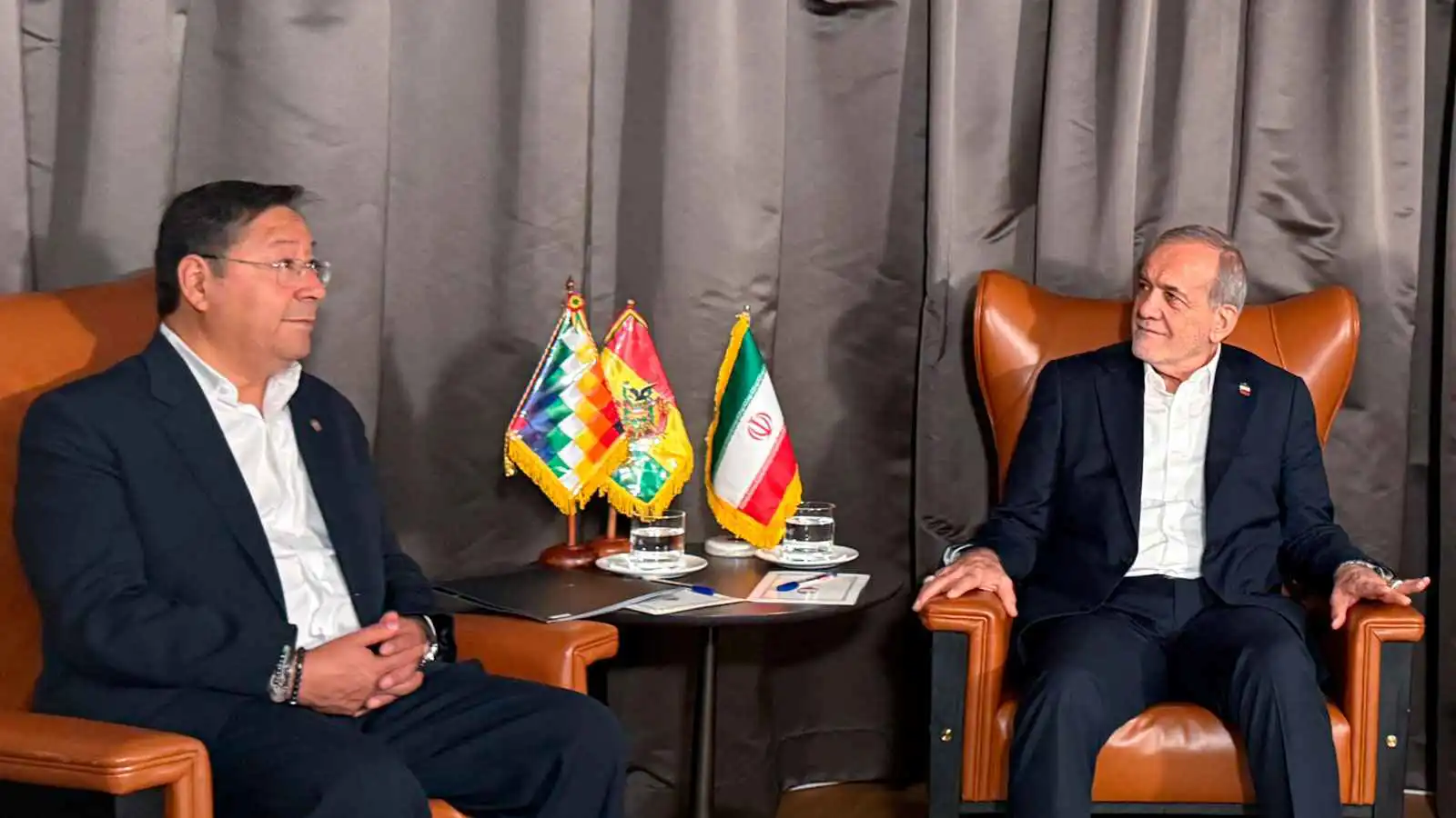 بزشكيان: جاهزون لمواجهة أي سيناريو بما في ذلك تفعيل "آلية الزناد"