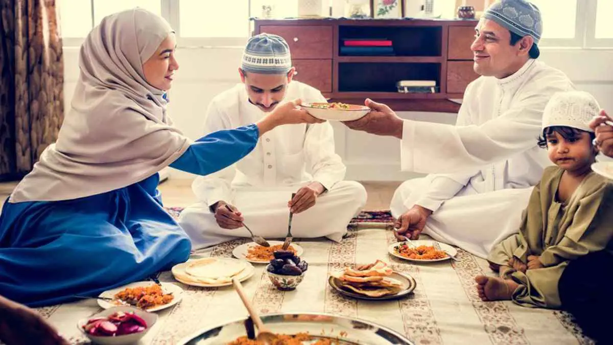 5 عادات صحية "غير محبذة" عند الإفطار.. ما البدائل؟