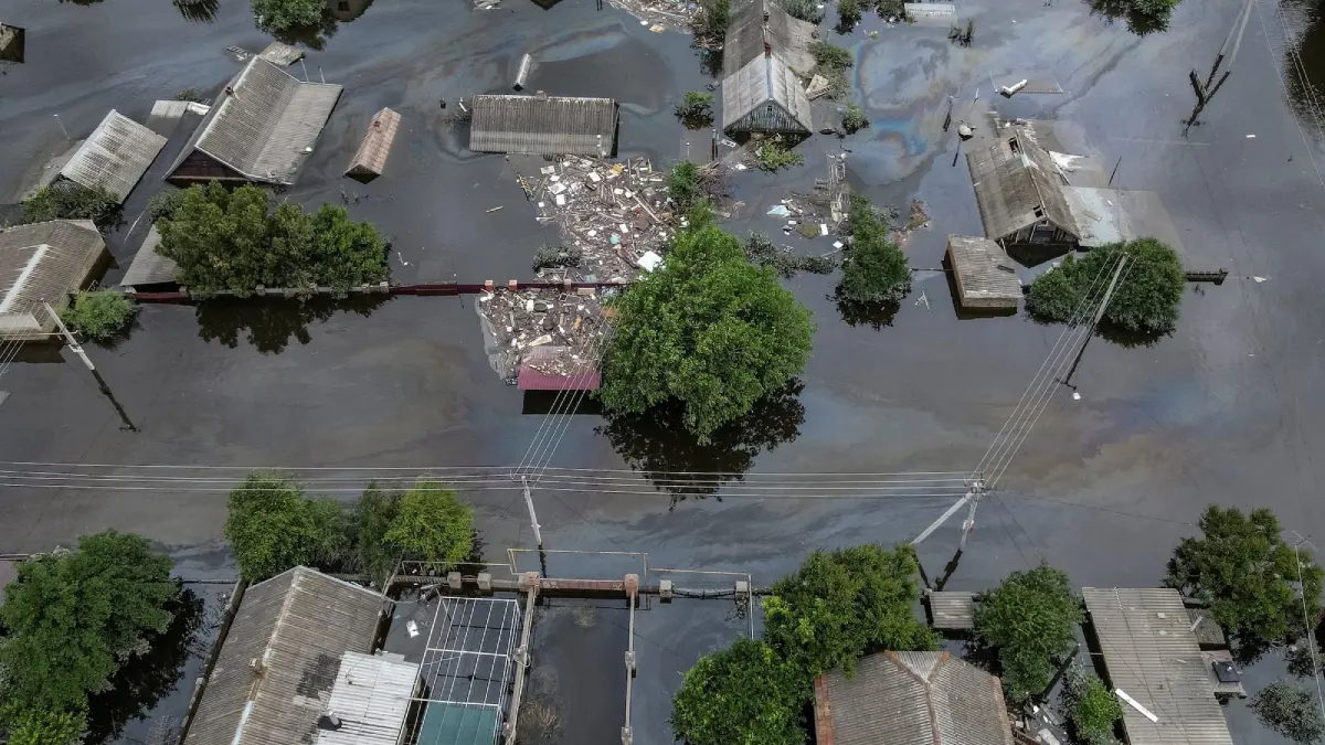 تقارير: فيضان نهر "دنيبرو" جرف مقابر عسكرية ألمانية من الحرب العالمية الثانية