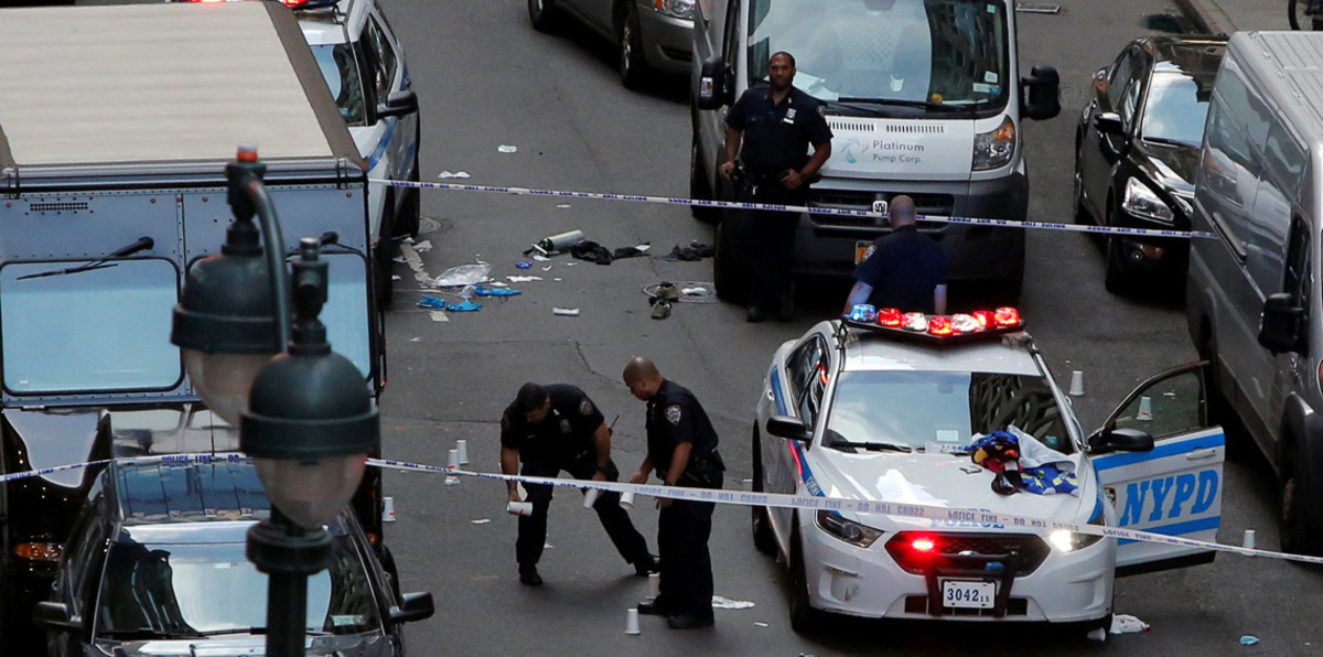 القبض على طالب قتل 17 شخصًا بمدرسة في فلوريدا (فيديو)